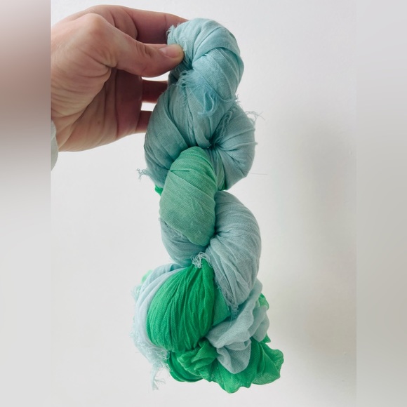 TILO Scarves Luxe Casual Crinkle scarf. Perfect 🎁! - Picture 4 of 6